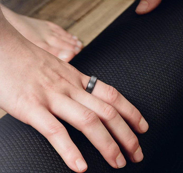 AuraTrack Smart Ring – Track Your Health 24/7 | Waterproof + Multi-Sport Mode